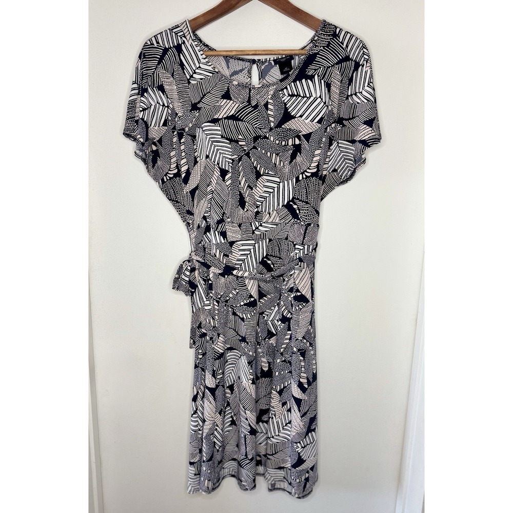 Ann Taylor Women's Flutter Sleep Fit & Flare Belted Retro 50's Dress 4 P Small